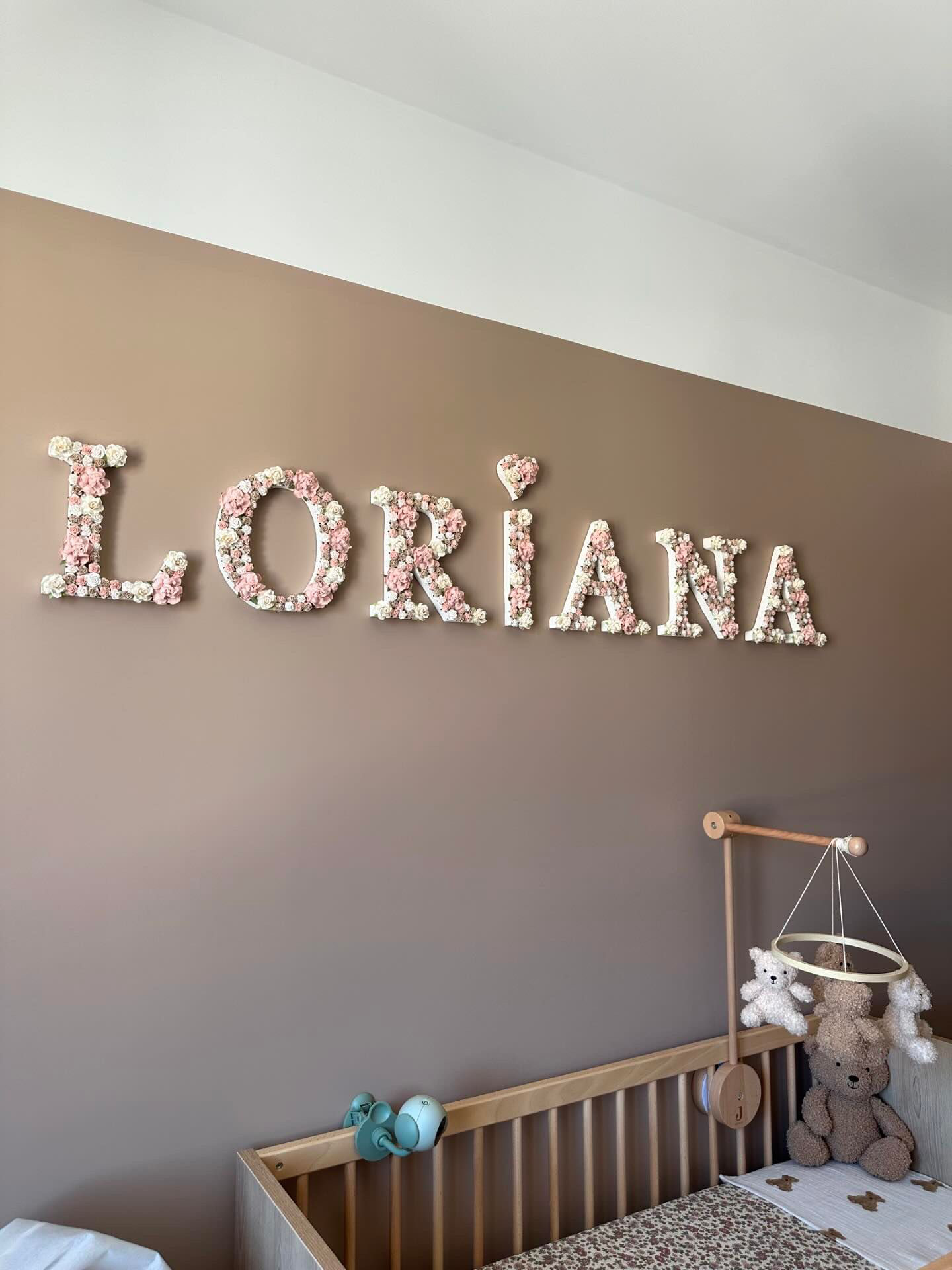 Lettre fleurie - 20cm de hauteur – Image 2